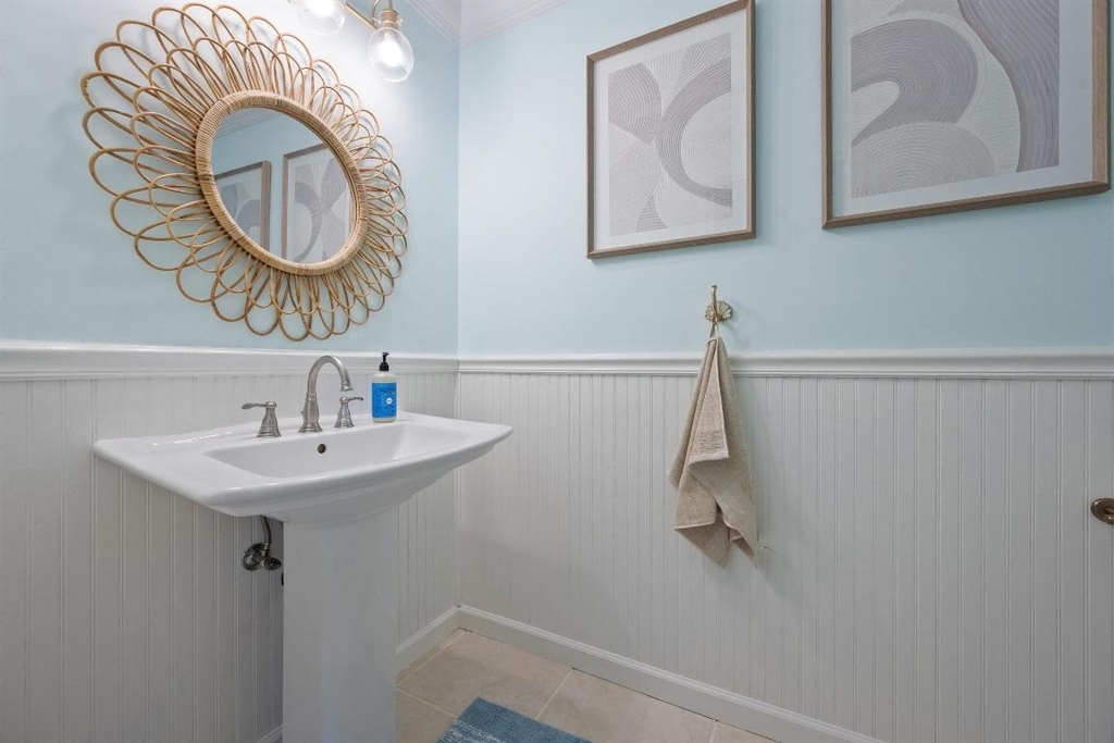 148 Scarborough Terrace - Photo 6
