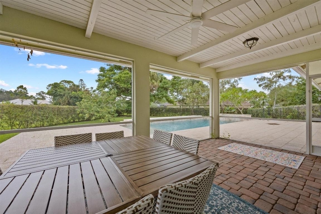 148 Scarborough Terrace - Photo 12