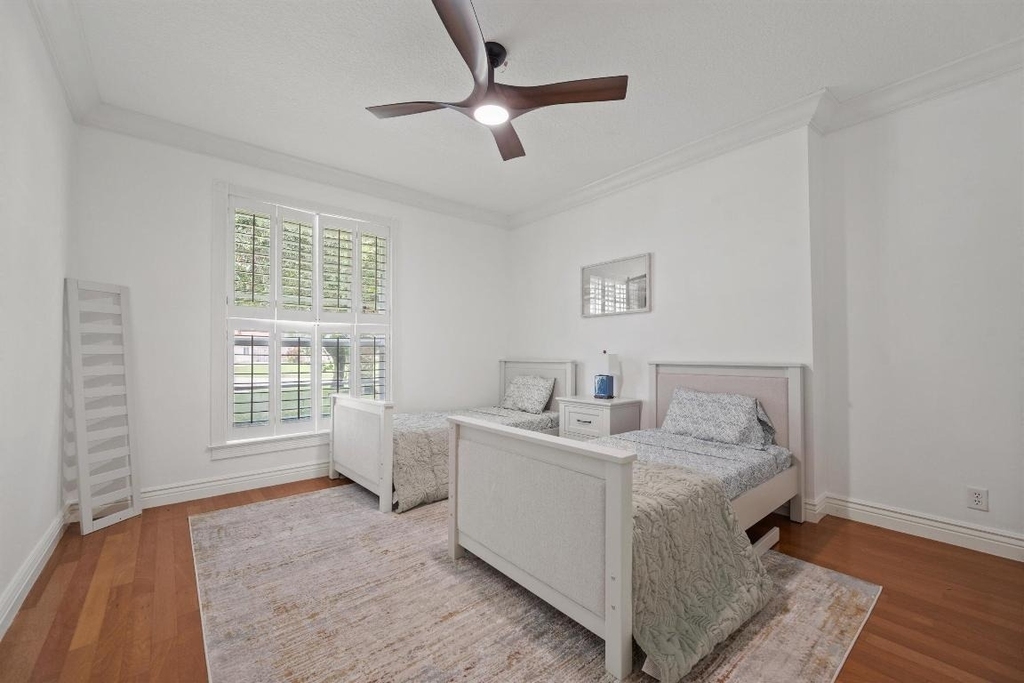 148 Scarborough Terrace - Photo 4