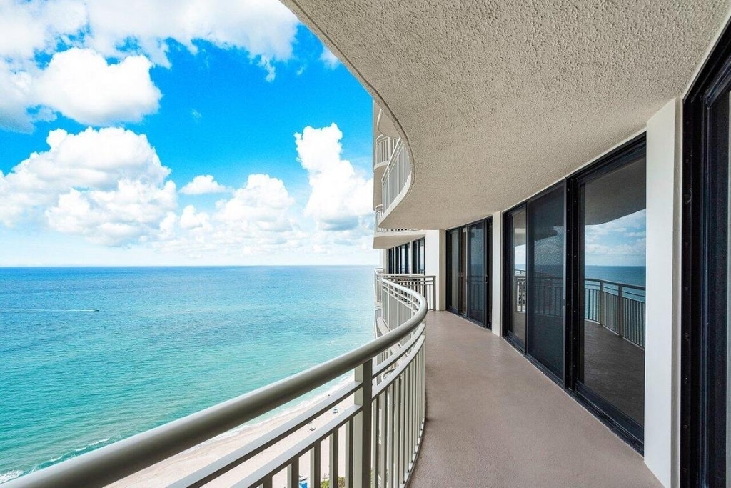 3000 N Ocean Drive - Photo 1