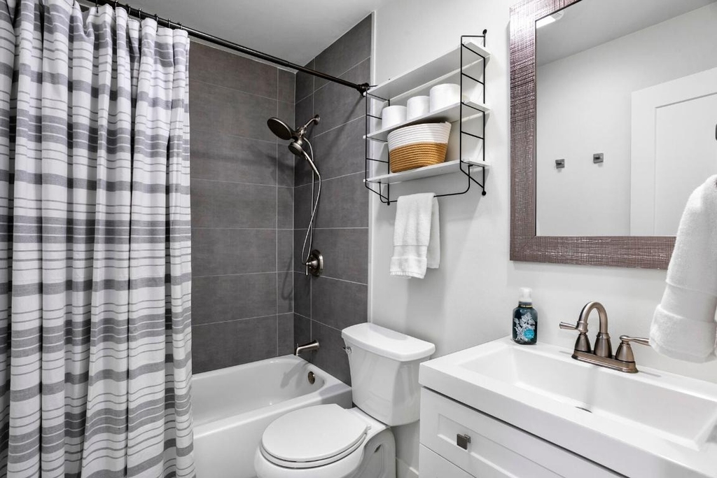 4358 Birdwood Street - Photo 9