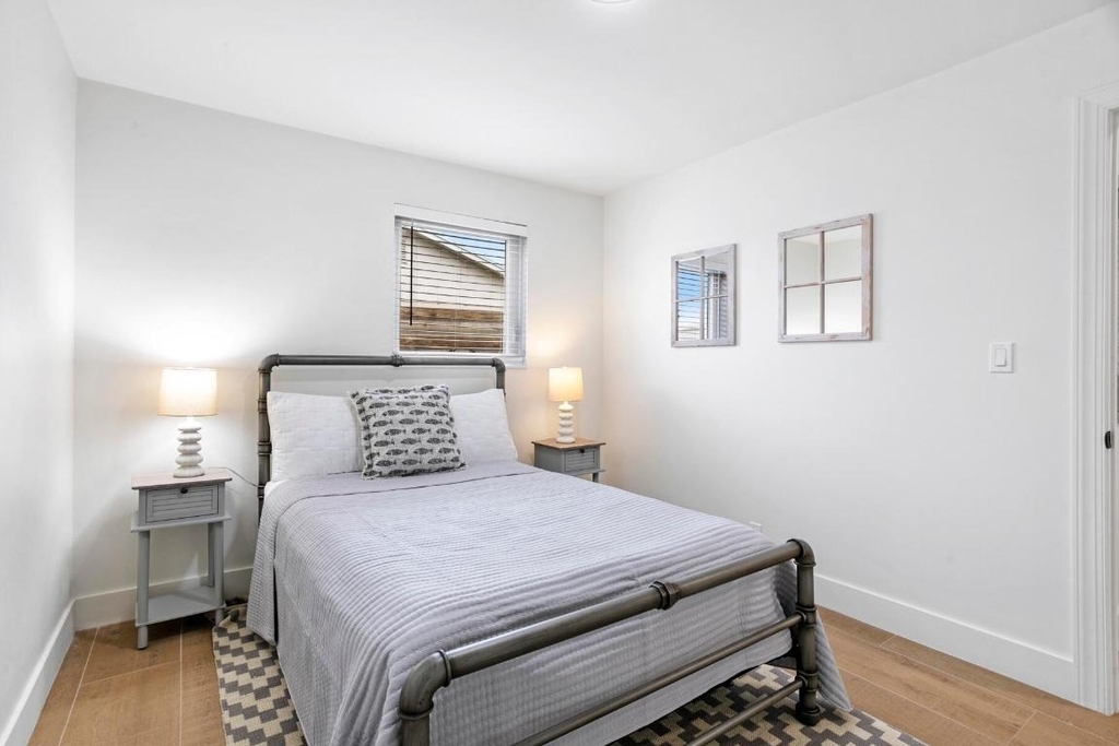4358 Birdwood Street - Photo 7