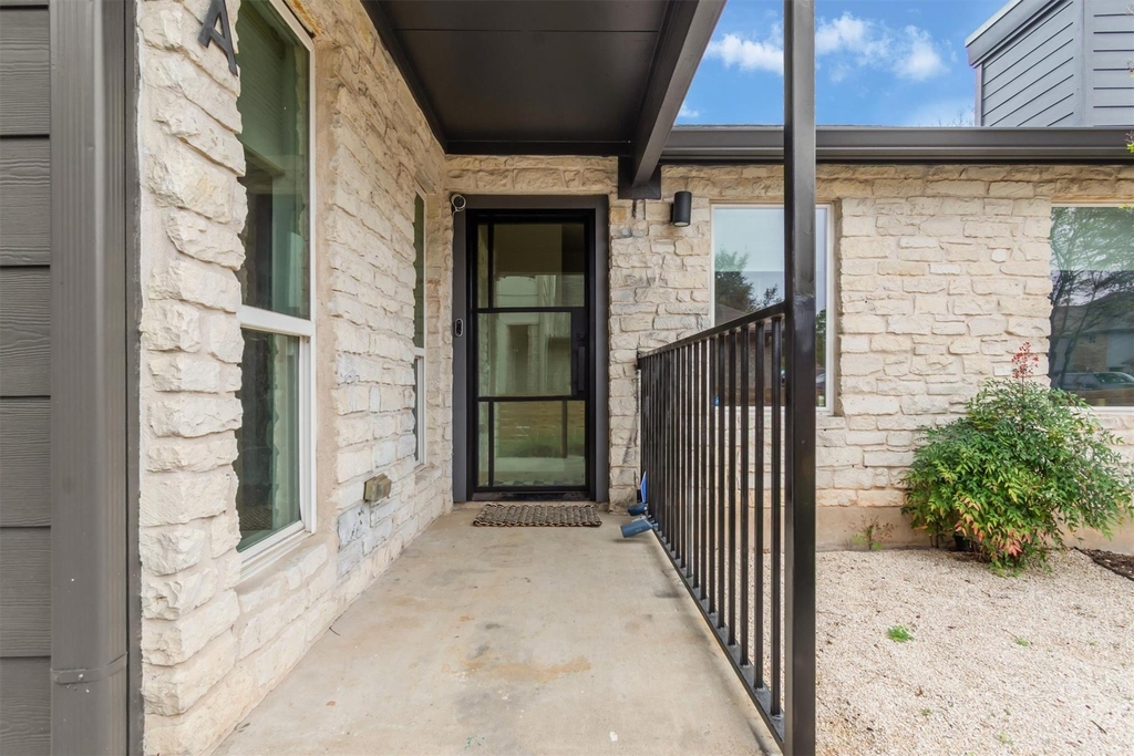 9700 Sugar Hill Dr - Photo 4