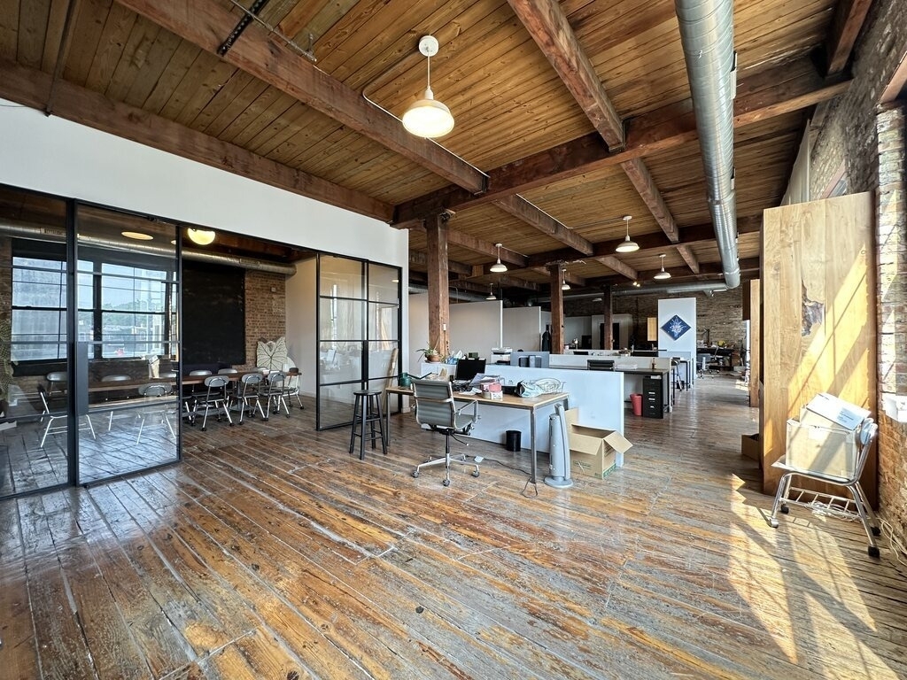 3124 W Carroll Street - Photo 14