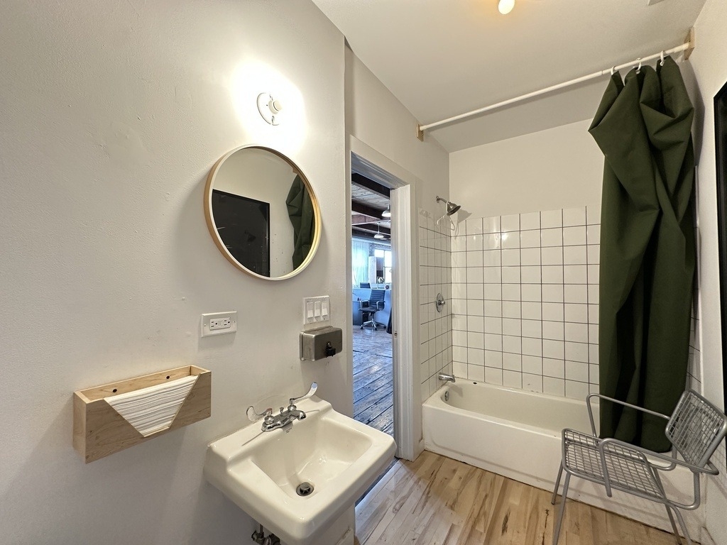 3124 W Carroll Street - Photo 19