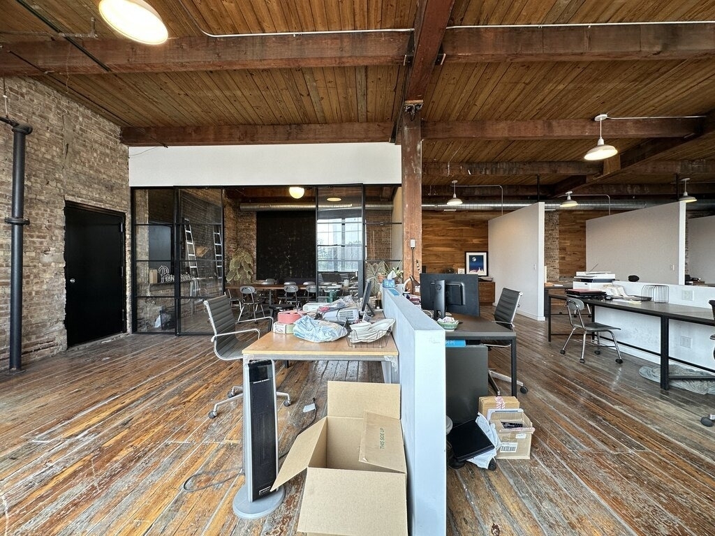 3124 W Carroll Street - Photo 13