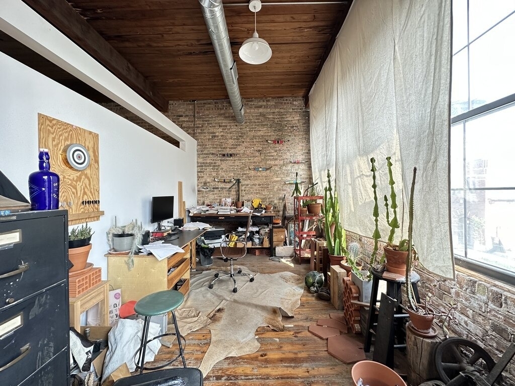 3124 W Carroll Street - Photo 4