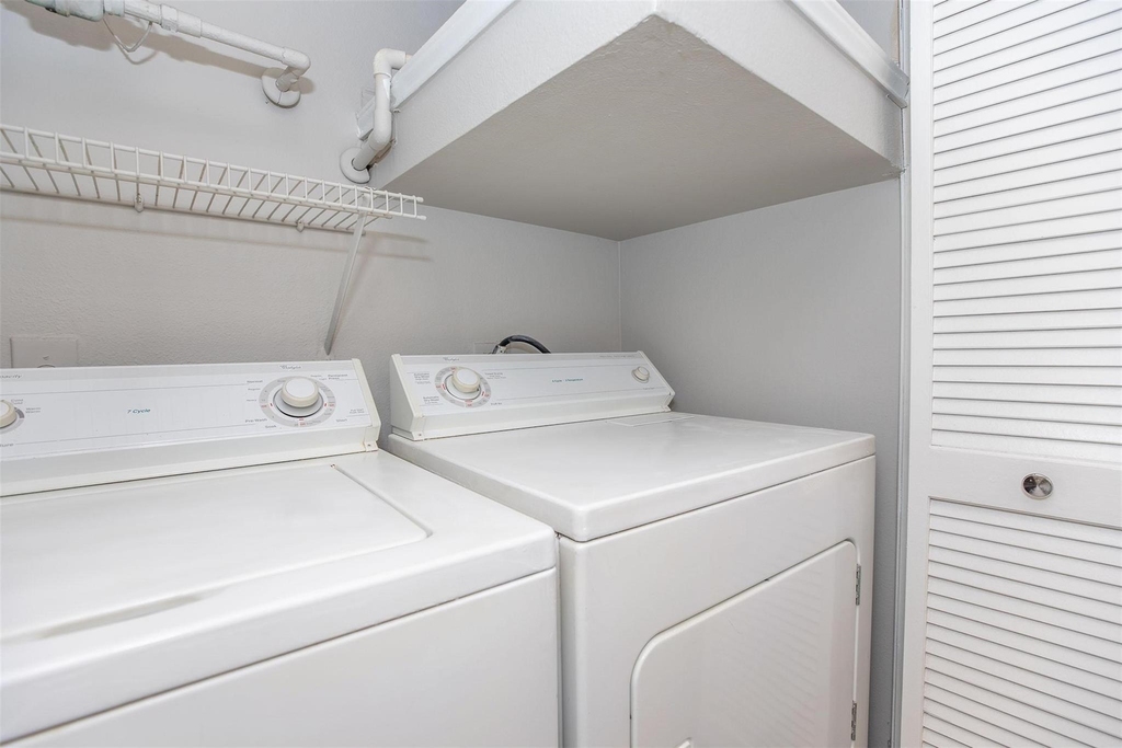 19100 N Glenwest Drive - Photo 19