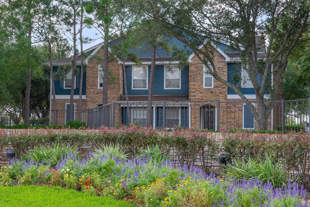 19100 N Glenwest Drive - Photo 23