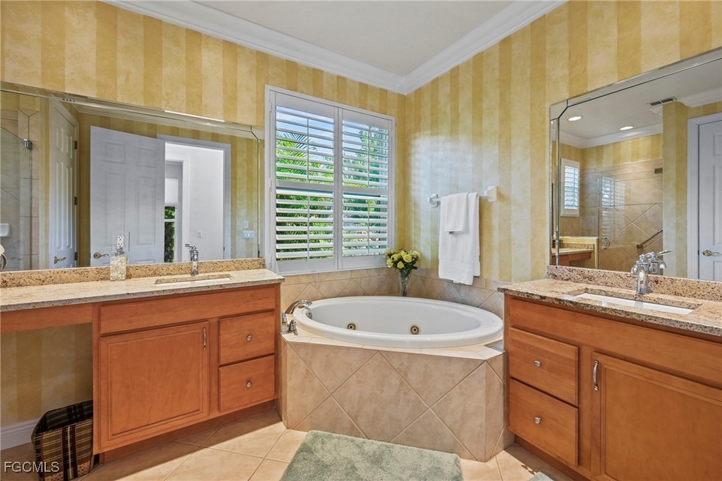 8847 Largo Mar Drive - Photo 19