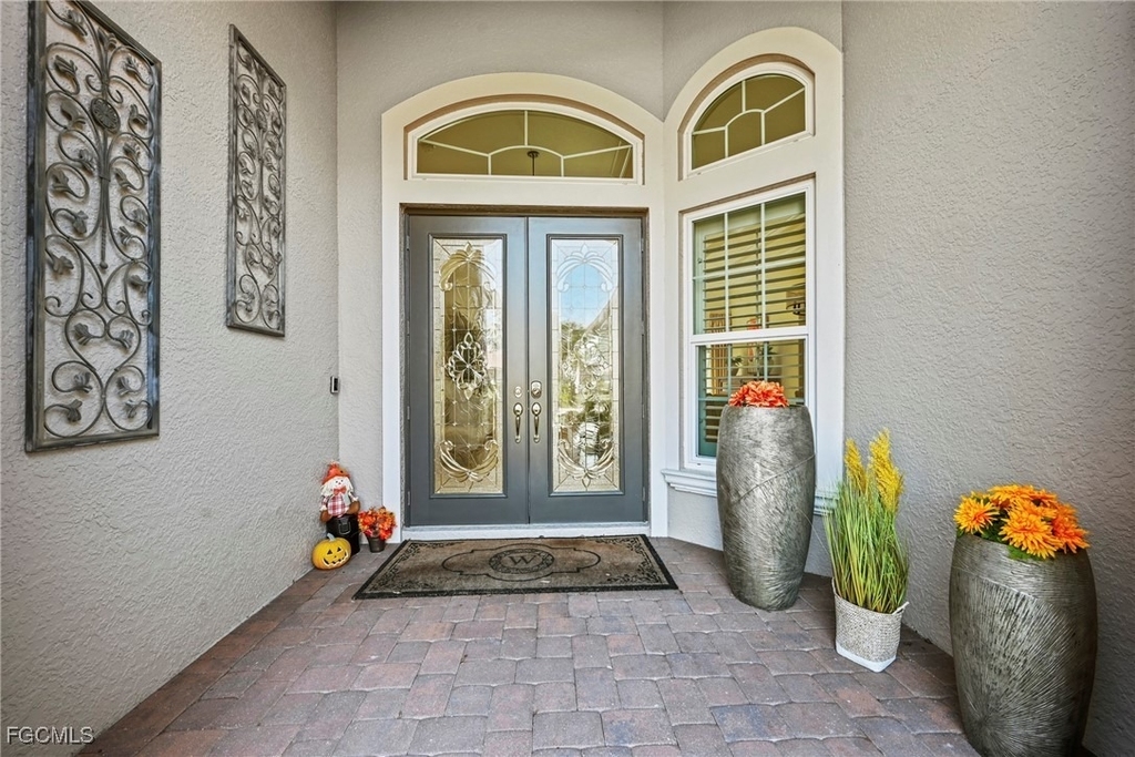 8847 Largo Mar Drive - Photo 3