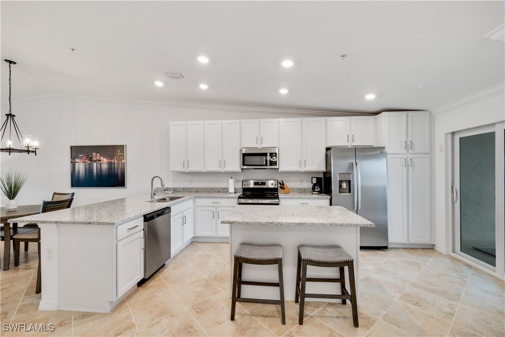 16000 Grassland Lane - Photo 3