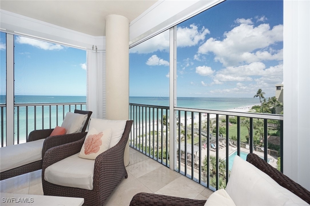 9577 Gulf Shore Drive W - Photo 5