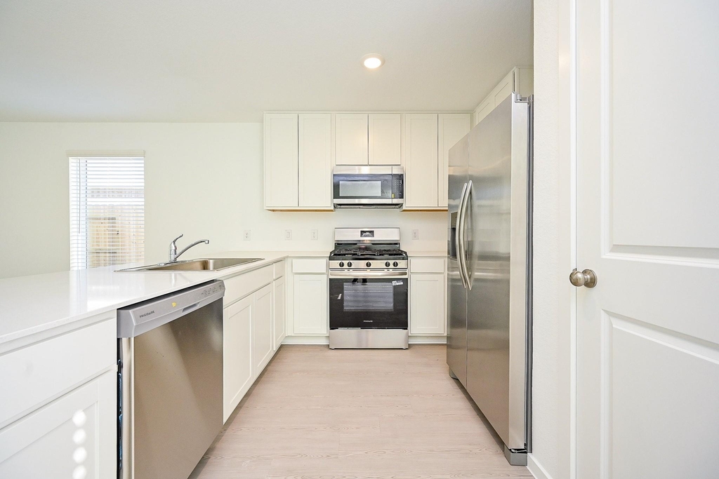 6818 Flowering Ginger Lane Lane - Photo 21