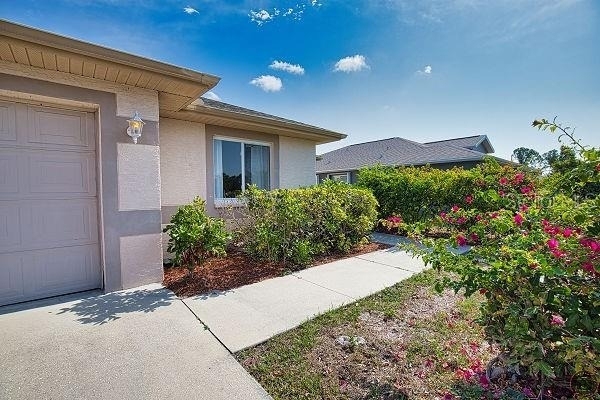 116 Albatross Road - Photo 1