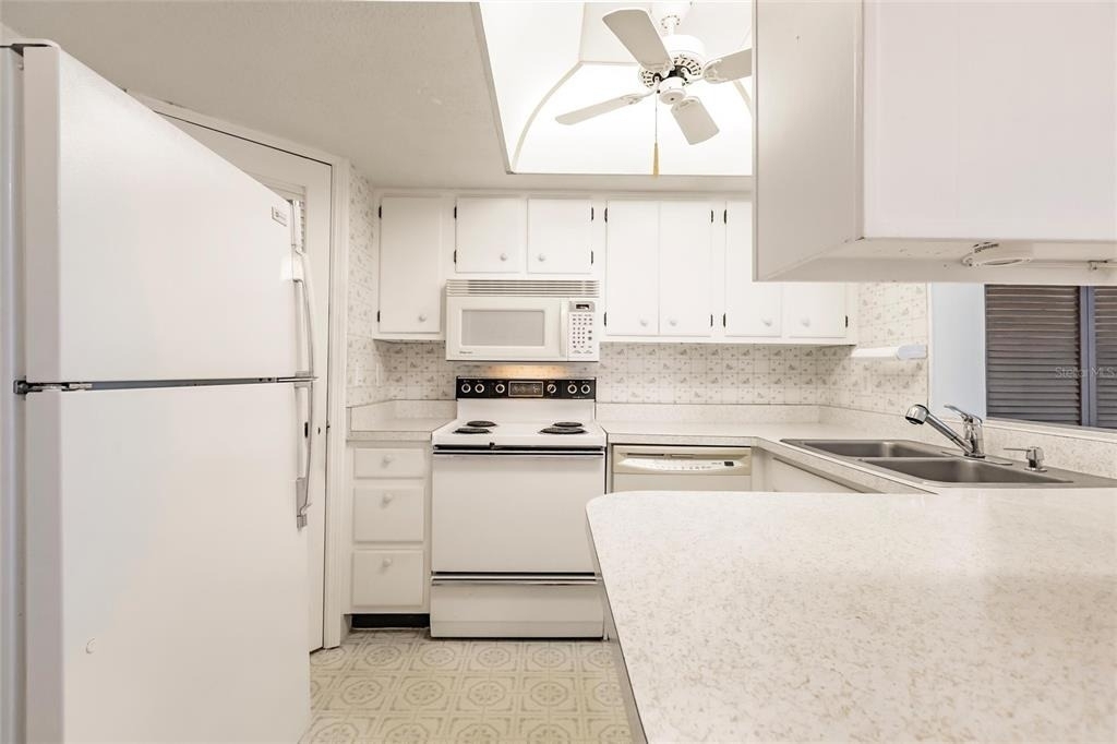 4158 Tamiami Trail - Photo 6