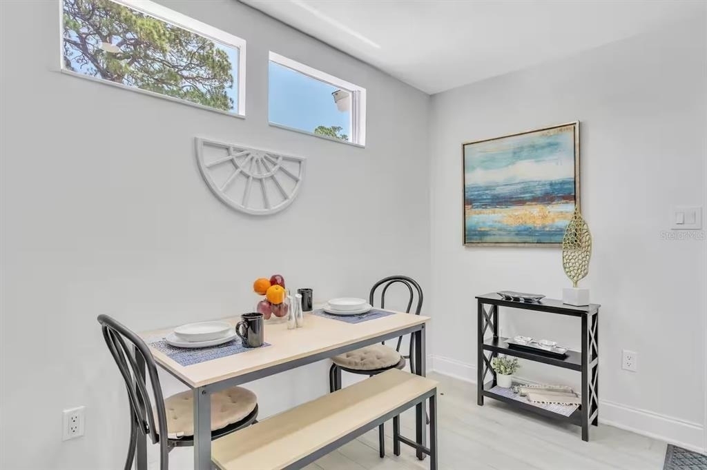 1317 Cocoanut Street - Photo 8
