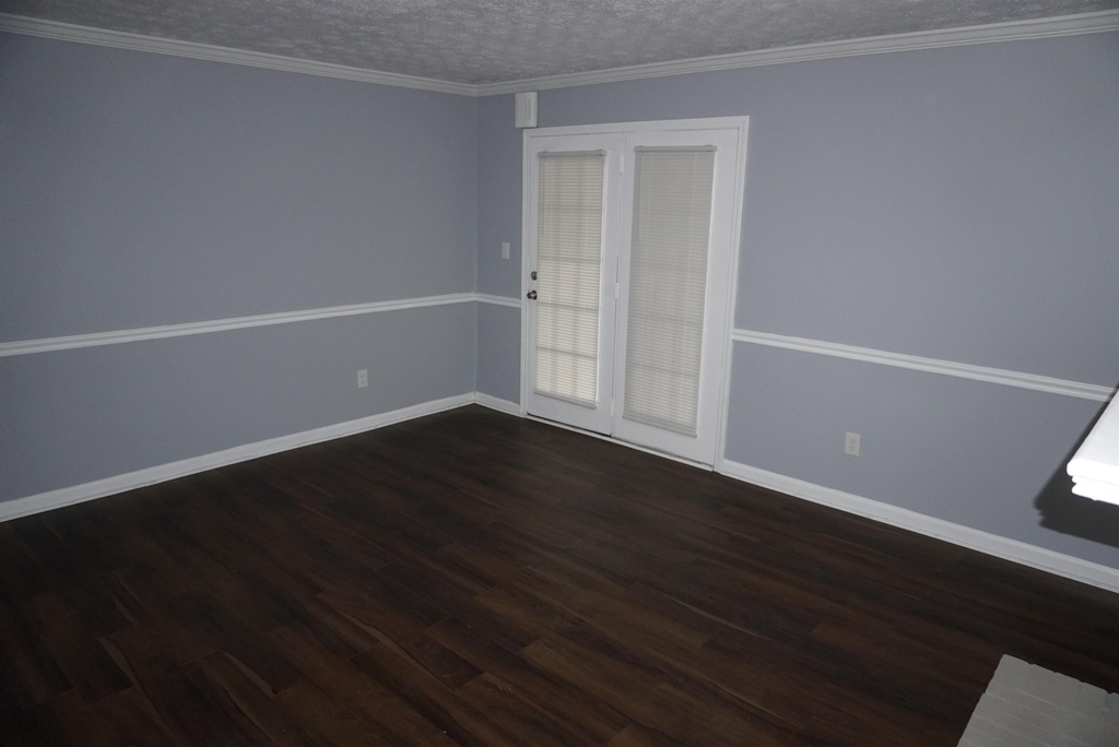 5489 S Park Place - Photo 17