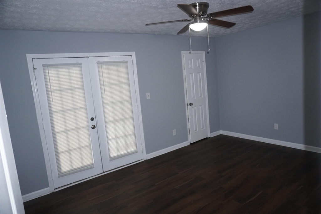 5489 S Park Place - Photo 28