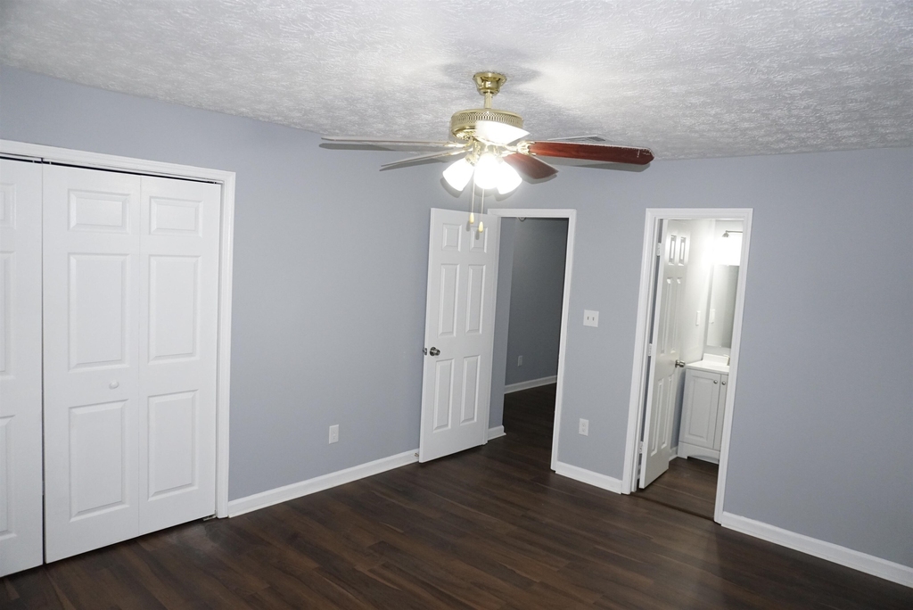 5489 S Park Place - Photo 25