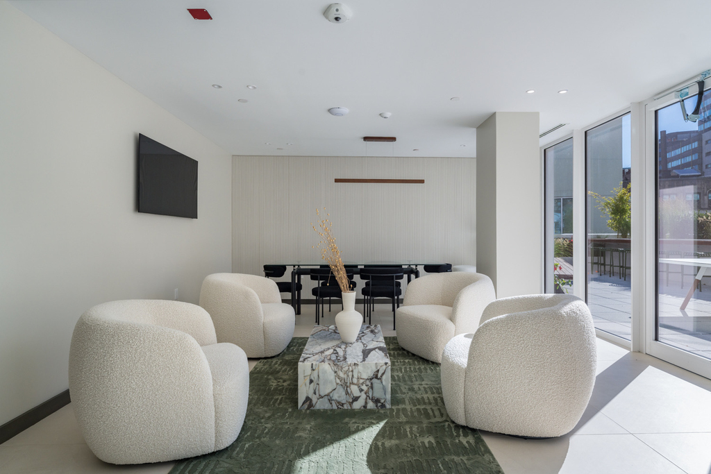 150 Lawrence Street - Photo 6