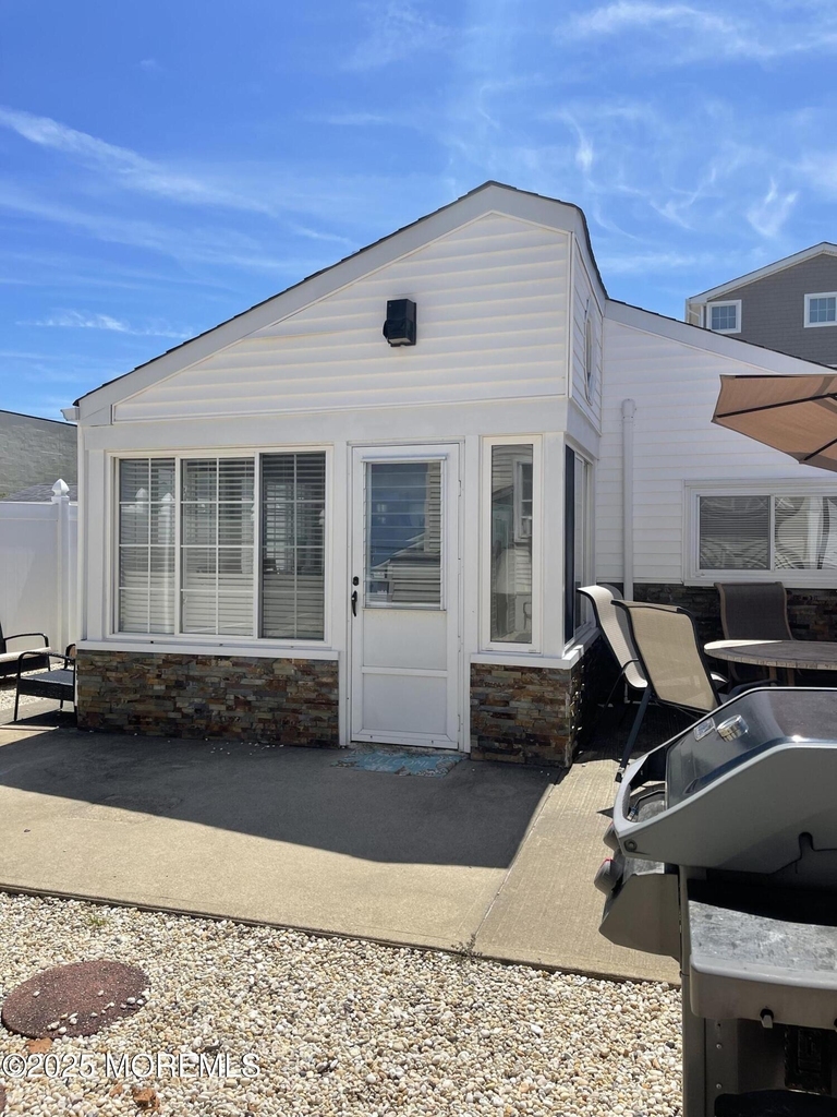 102 Brown Avenue - Photo 21