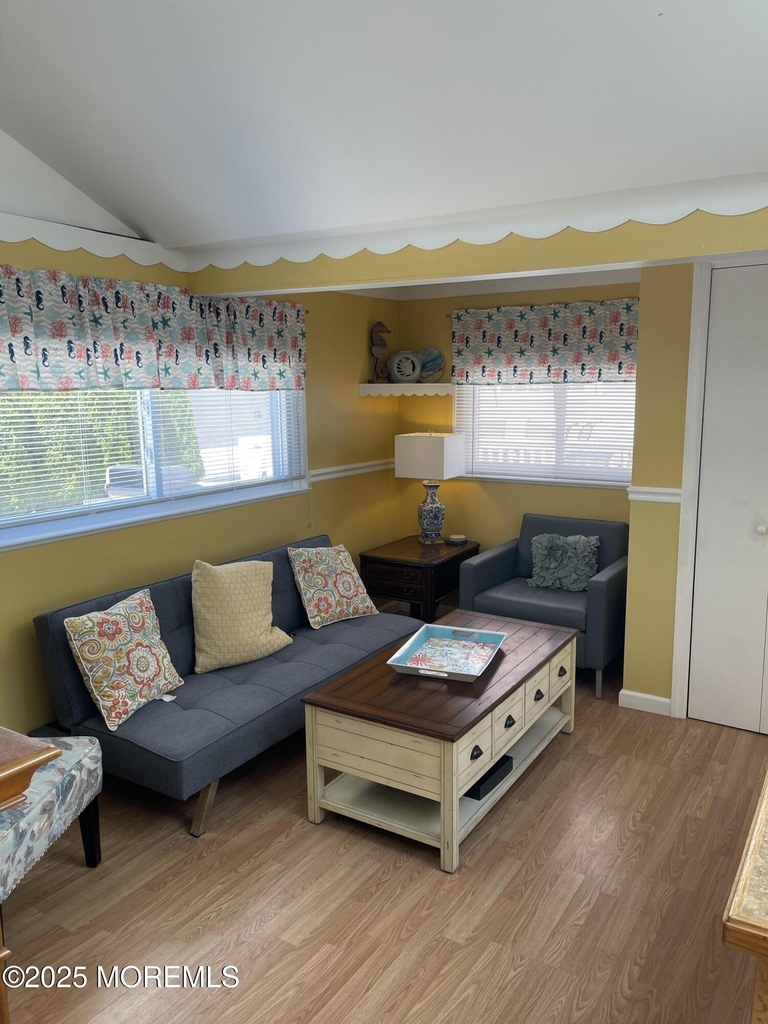 102 Brown Avenue - Photo 25
