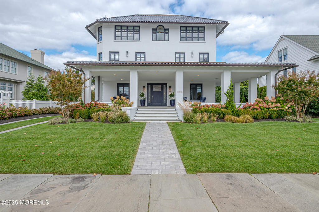 112 Passaic Avenue - Photo 0