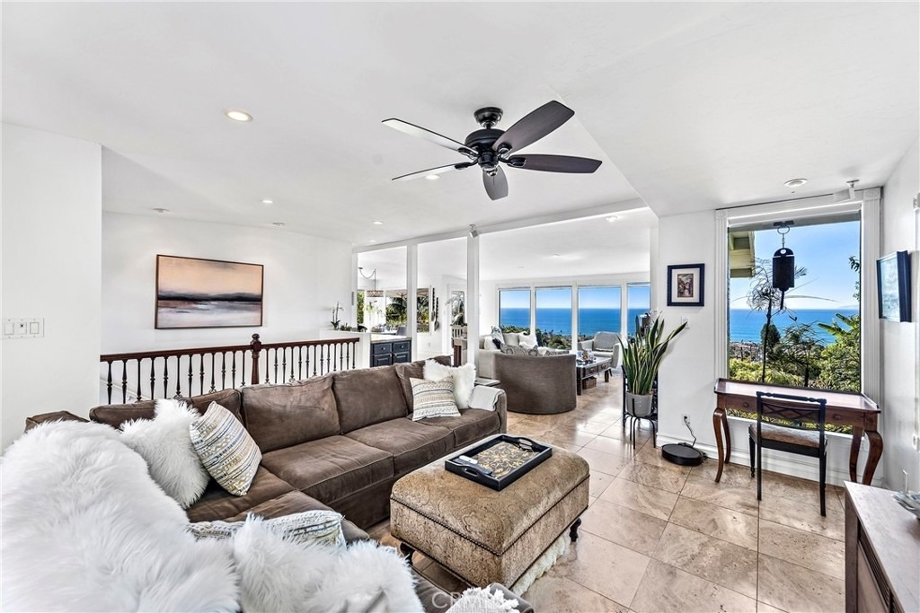 875 Coast View Drive - Photo 22