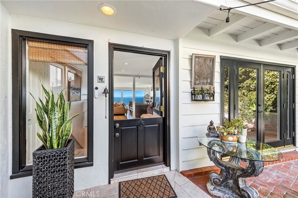 875 Coast View Drive - Photo 18