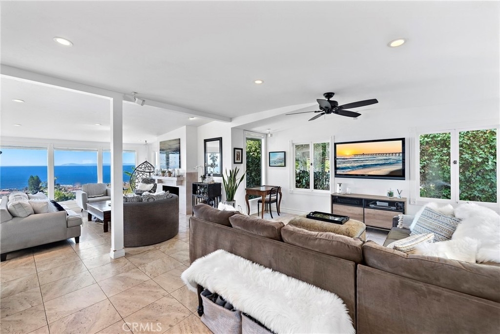 875 Coast View Drive - Photo 20