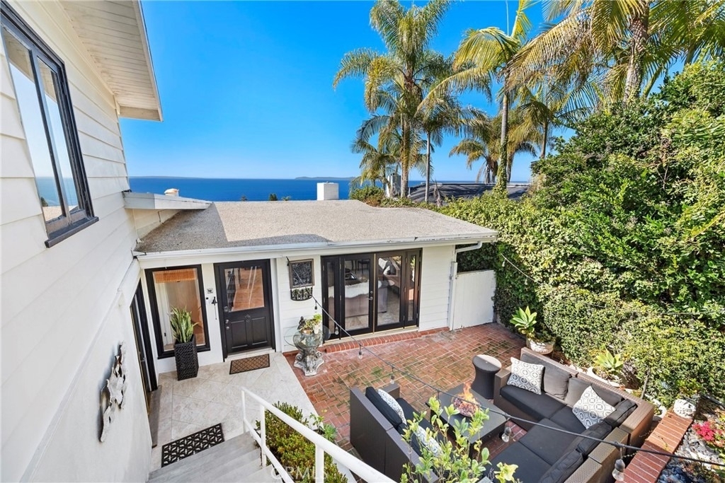 875 Coast View Drive - Photo 12