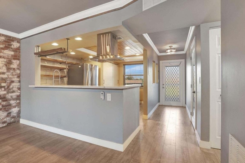 7800 Nw 18th Street - Photo 17