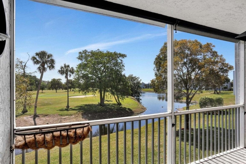 7800 Nw 18th Street - Photo 8