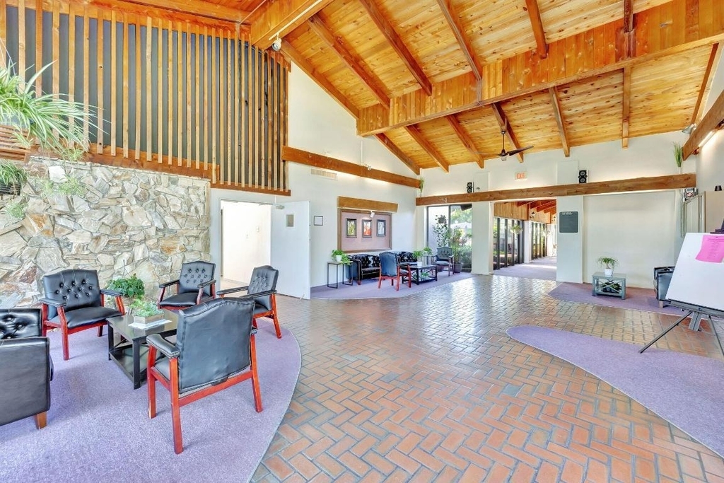 7800 Nw 18th Street - Photo 25