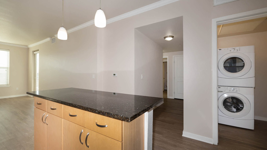 14770 Orchard Pkwy - Photo 14