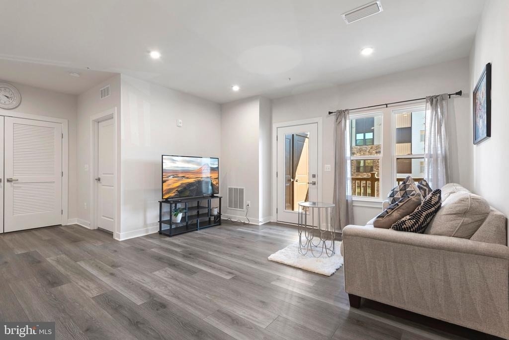 46270 Mount Allen Terrace - Photo 1