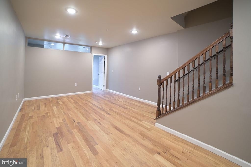 1806 N Willington Street - Photo 4