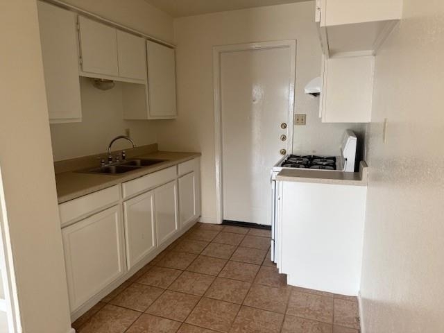 814 Hazelton St - Photo 3