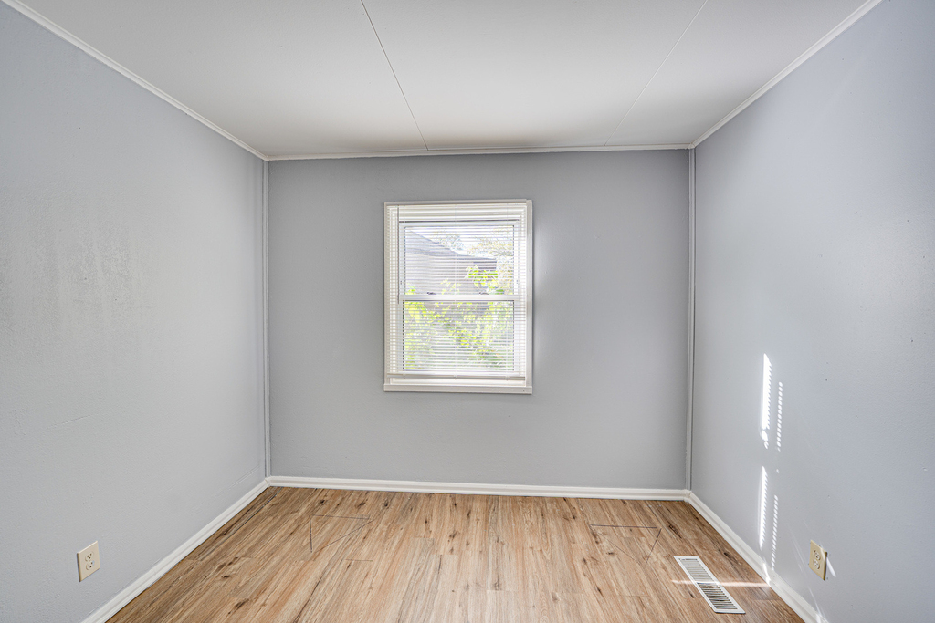 1823 Overdene Avenue - Photo 13