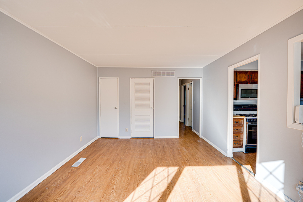 1823 Overdene Avenue - Photo 4