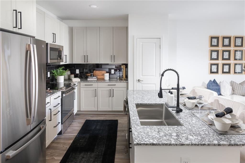 50 Executive Park S - Photo 16