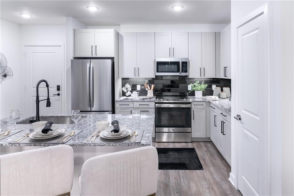 50 Executive Park S - Photo 17