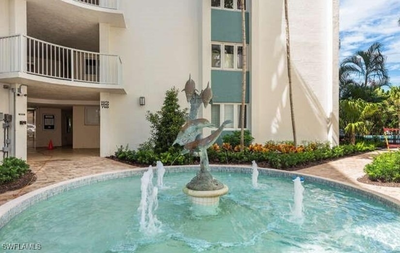 1300 Gulf Shore Boulevard N - Photo 6