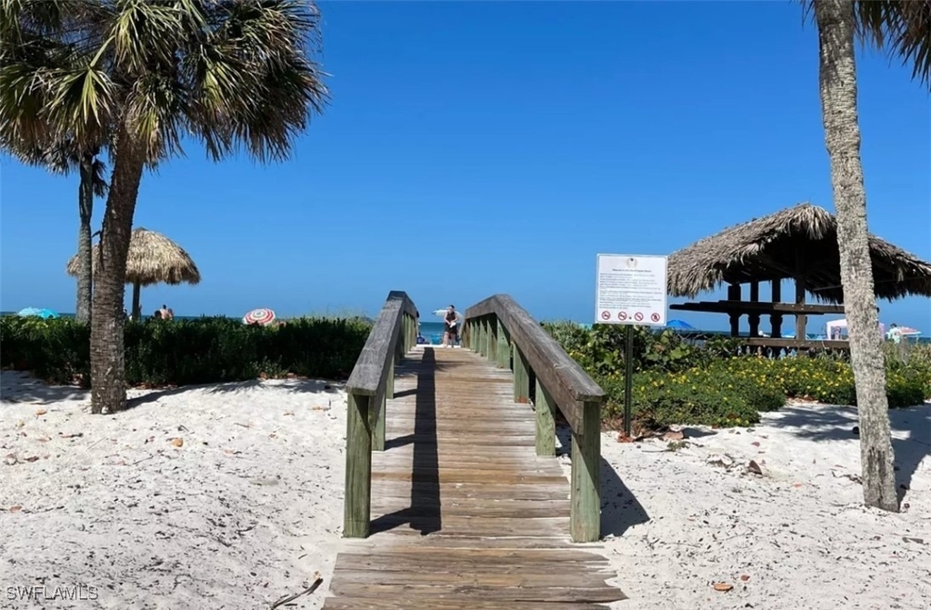 1300 Gulf Shore Boulevard N - Photo 1