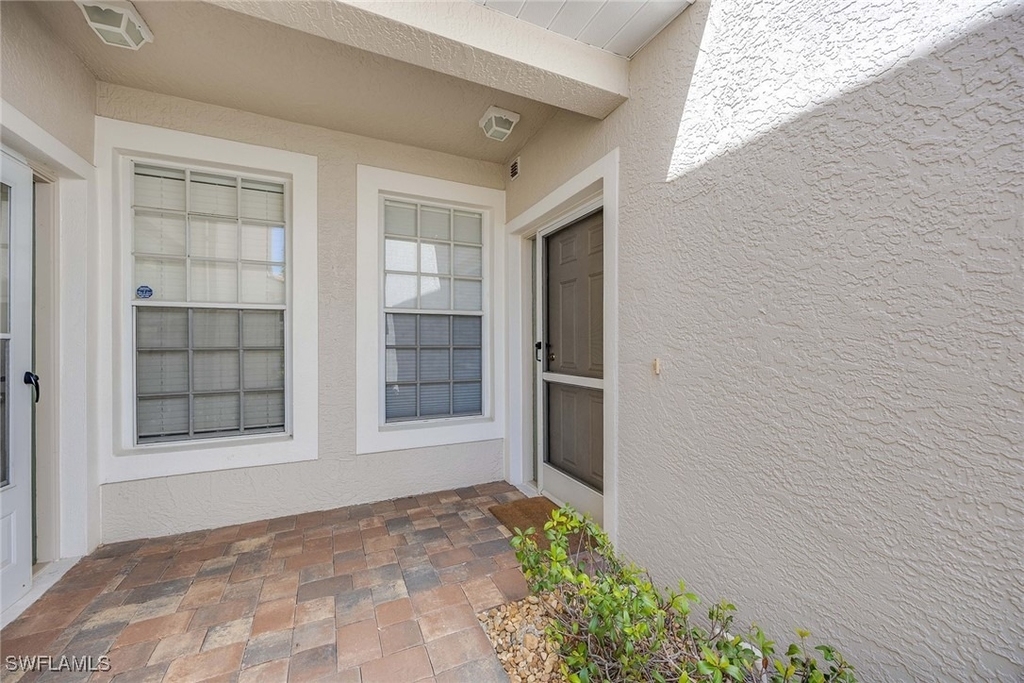 23526 Sandycreek Terrace - Photo 3