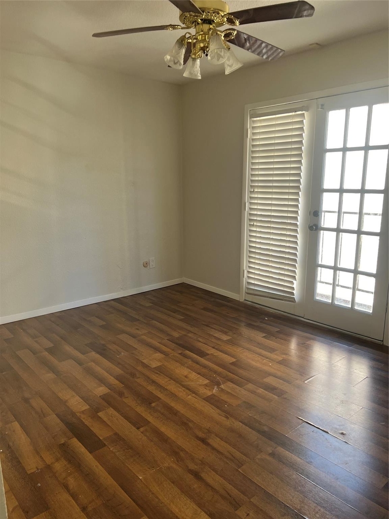 6111 Beverly Hill Street - Photo 8