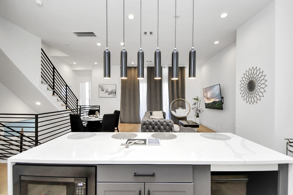 1104 Palmer Street - Photo 3