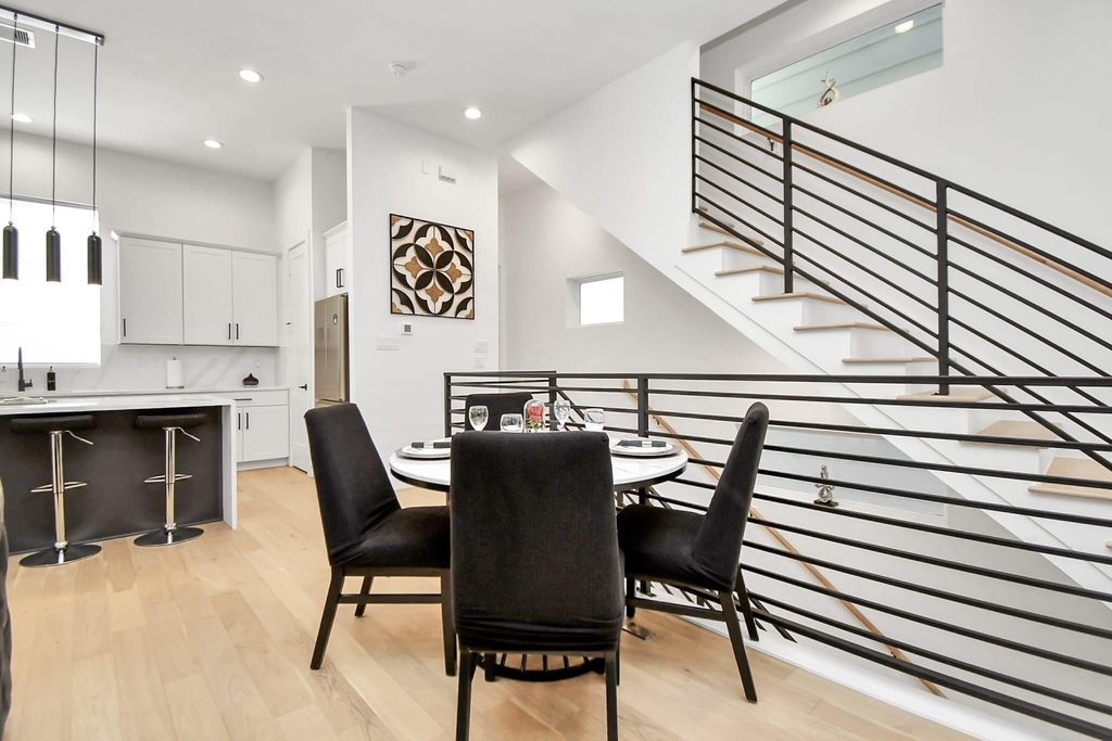 1104 Palmer Street - Photo 14