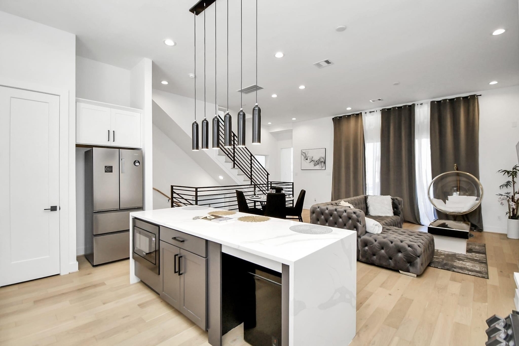 1104 Palmer Street - Photo 15